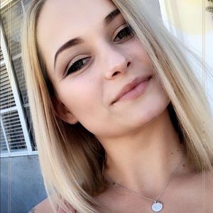 Meet your Posher, Angel